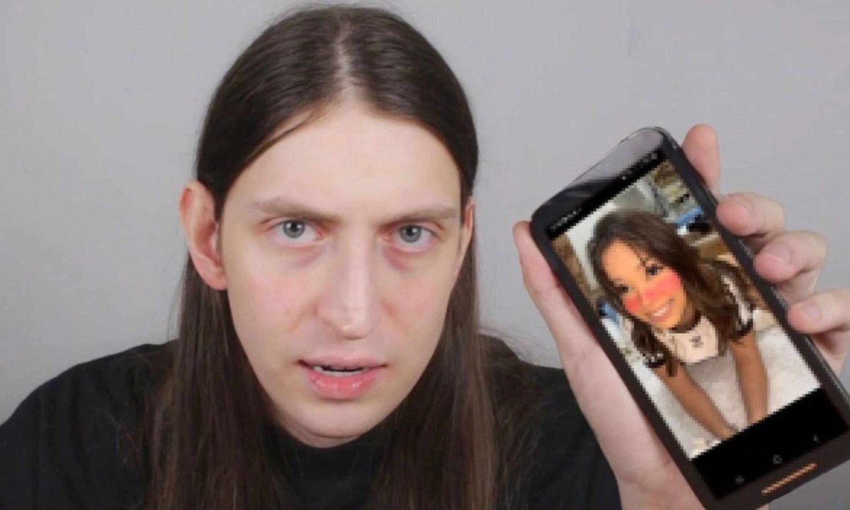 Youtuber Felca publicou vídeo de 50 minutos sobre adultização, sexualização e exploração infantil - (crédito: Reprodução / YouTube) Youtuber Felca publicou vídeo de 50 minutos sobre adultização, sexualização e exploração infantil - (crédito: Reprodução / YouTube)