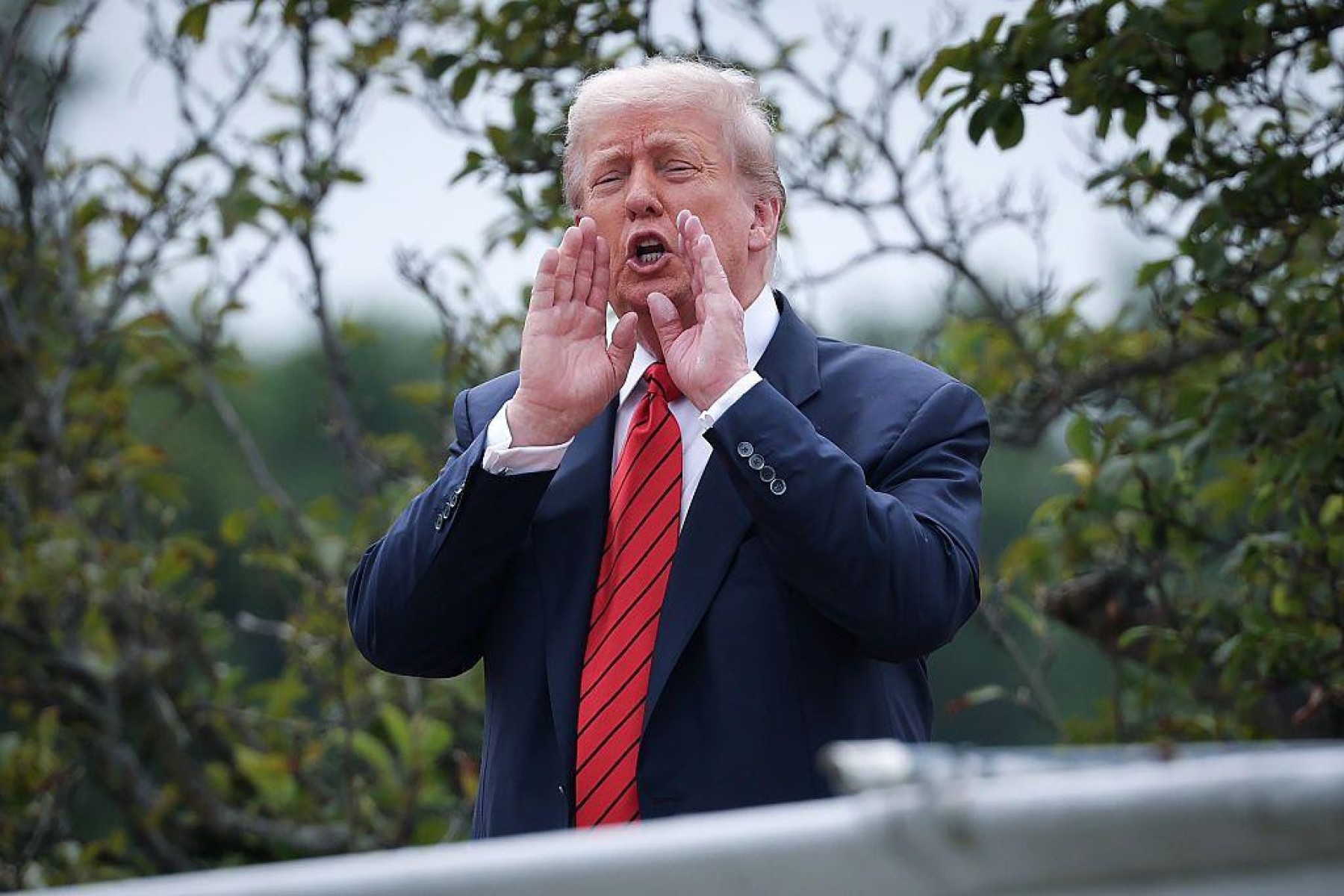 'Lula vai colher benefícios por ser atacado por Trump, mas deve evitar briga maior', diz Economist -  (crédito: BBC)