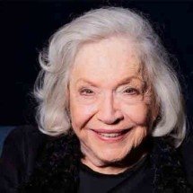 Tia Celina da primeira versão de ‘Vale Tudo’ faz 96 anos e recebe homenagem - Reprodução do instagram @nathalia_timberg