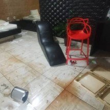 BH: quebra-quebra e agressão em motel leva à prisão de mulher - Reprodução/PMMG