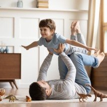 Mensagens para o dia dos pais: confira as frases mais bonitas - fizkes | Shutterstock