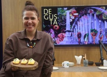 'Tenho muito carinho pelo Santa Tereza e agora pelo Floresta também. Para mim, ali é uma região mágica, é muito gostoso, mas é muito diferente em termos de empresariado', diz a chef Bruna Martins -  (crédito: Marcos Vieira/EM/D.A Press)