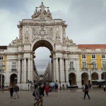 Governo português endurece regras de imigração e afeta brasileiros - Reprodução/DW Brasil