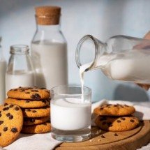 Seis benefícios do leite na saciedade e na saúde muscular no emagrecimento - Freepik