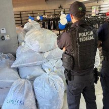 Ação de combate a comércio irregular apreende R$ 2 mi em produtos 'piratas' - Pol&iacute;cia Federal/Divulga&ccedil;&atilde;o