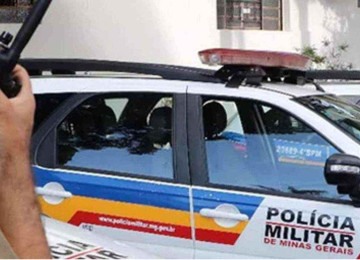 Homem é encontrado morto em banheiro com graves queimaduras -  (crédito: PMMG/Divulgação)