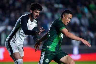 O Corinthians jogou mal, perdeu para o Juventude por 2 a 1, nesta segunda-feira (11), no Alfredo Jaconi, e completou cinco jogos sem vitória no Brasileirão. Veja como o Jogada10 avaliou as atuações dos jogadores do Timão! - Foto: Fernando Alves/EC Juventude -  (crédito: Fernando Alves/EC Juventude)