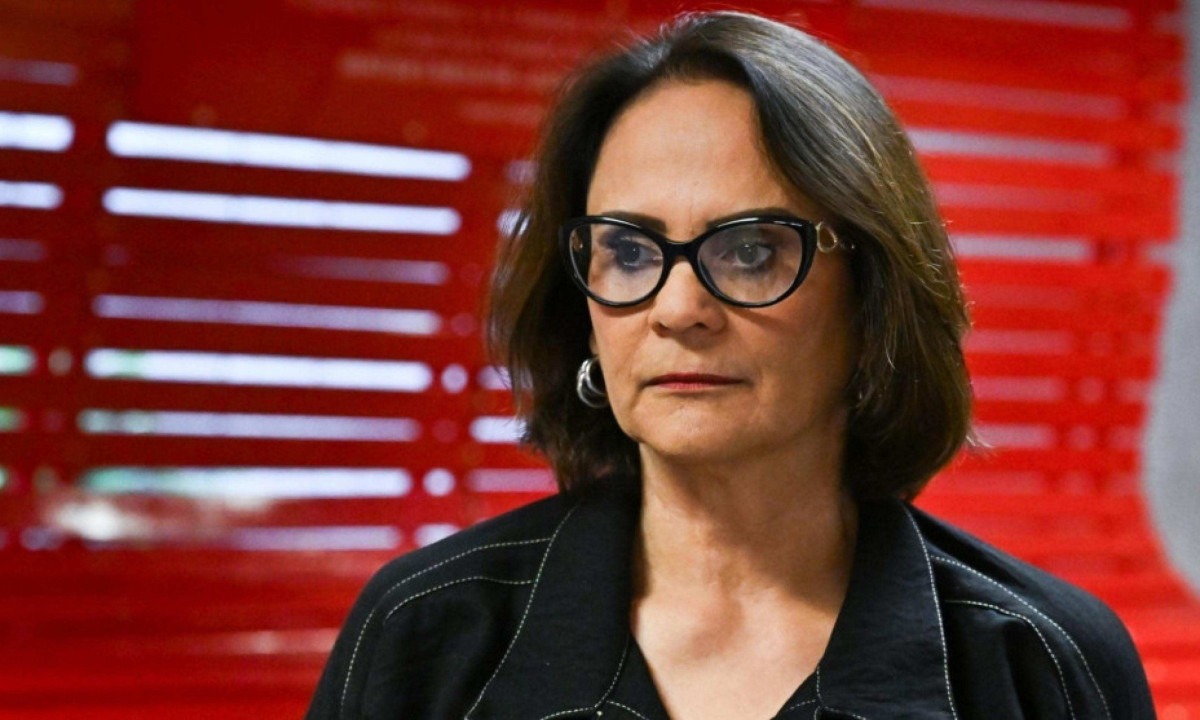 Chega ao STF investiga&#231;&#227;o contra Damares por prevarica&#231;&#227;o no governo Bolsonaro