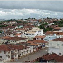 Indiciado filho que matou a facadas a mãe e idoso que presenciou o crime - Redes sociais