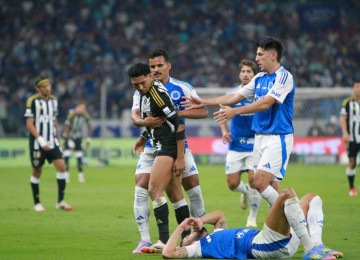 Clássico entre Cruzeiro e Atlético, pela 9ª rodada do Campeonato Mineiro, gerou reclamações dos dois lados -  (crédito: Edesio Ferreira/EM/D.A. Press – 18/5/25)
