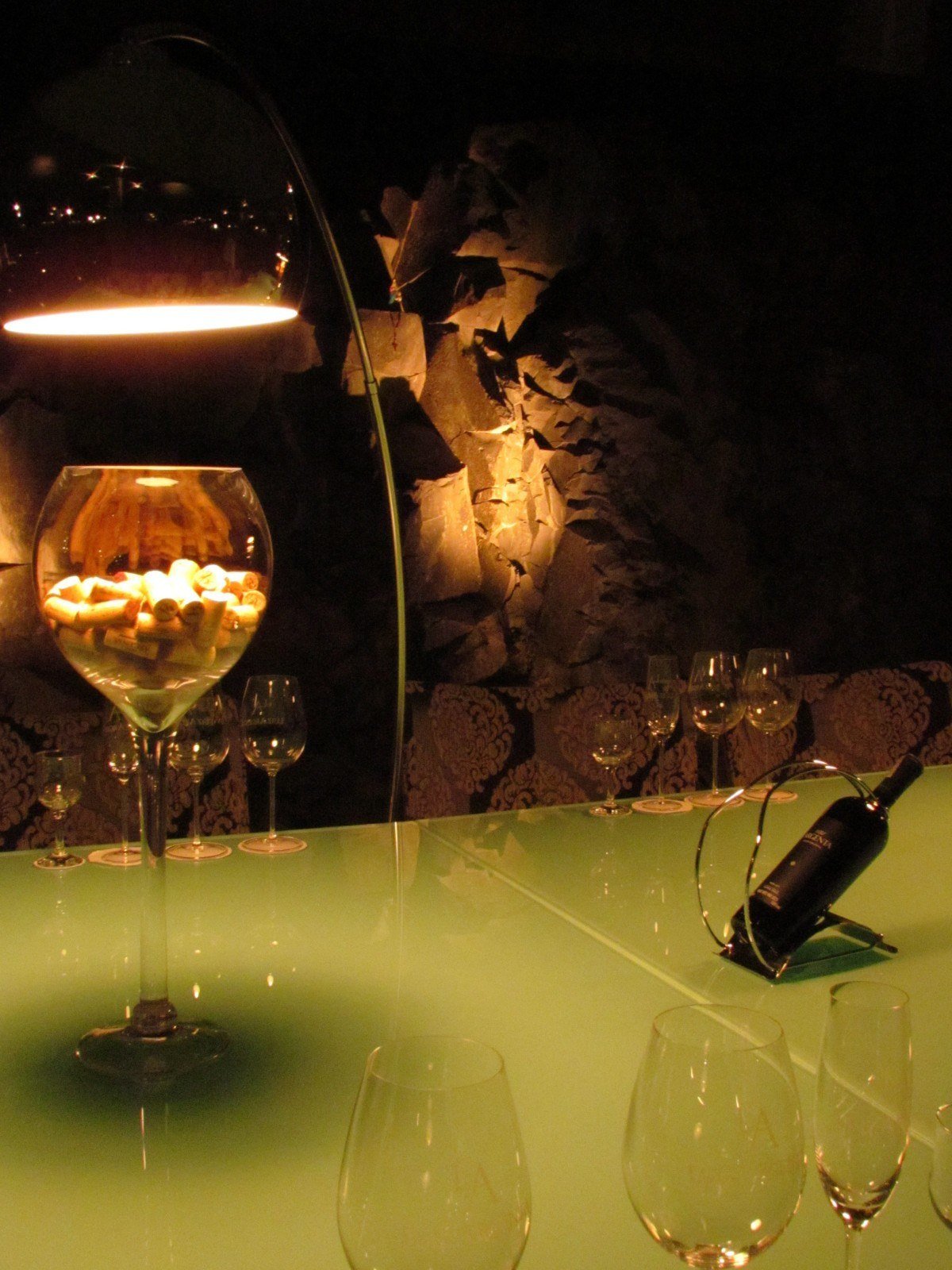 Cave da vinicola Luiz Argenta, no Alto dos Montes, Flores da Cunha (RS)
      - Shirley Pacelli/EM/D.A.Press