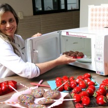 Micro-ondas é coringa na cozinha: dá para preparar receitas completas