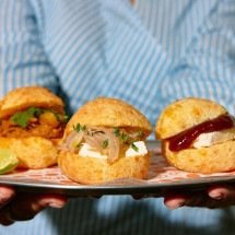 Veja brasileiros que levaram o pão de queijo para o mundo - Angelo Dal Bó/Divulgação