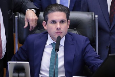Hugo Motta afirmou que deputados estão sendo investigados pelo que ele considera 'crime de opinião' -  (crédito: Bruno Spada/Câmara dos Deputados)