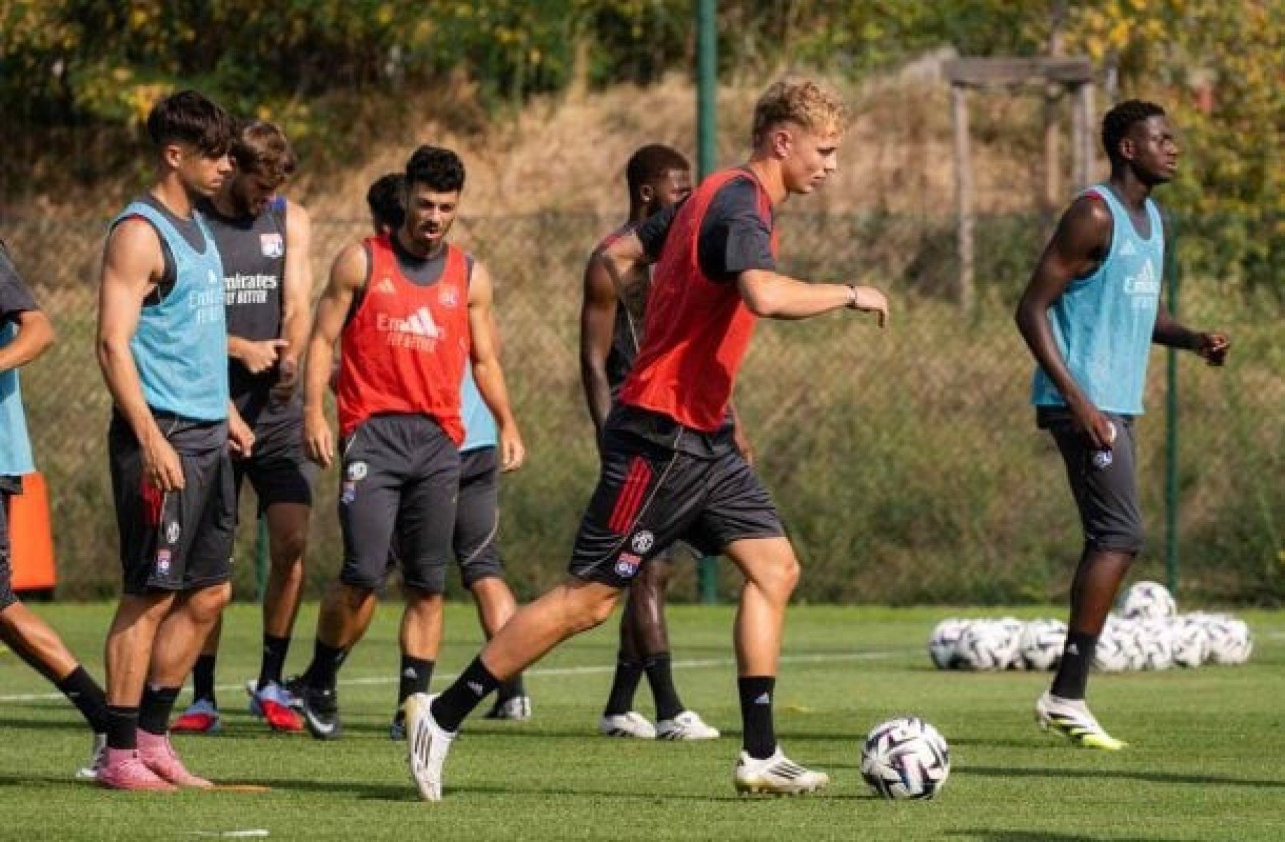 Lens x Lyon: onde assistir, escalações e arbitragem