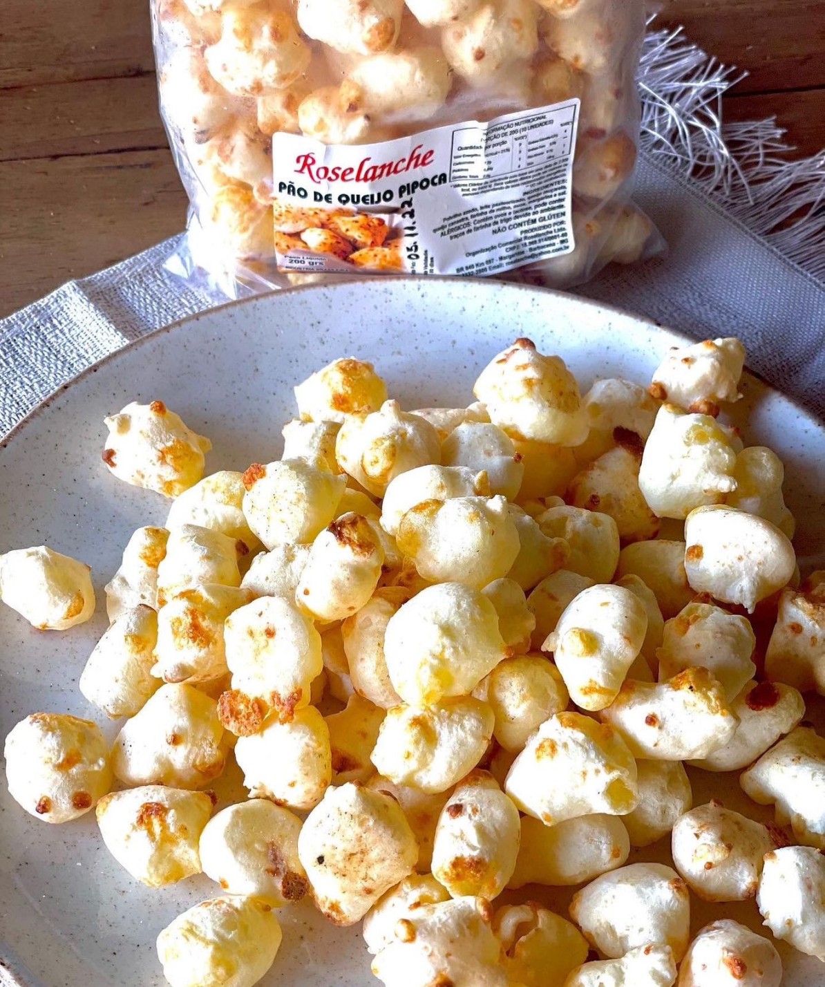 Pão de queijo "pipoca" da Roselanche fica pronto em três minutos na airfryer