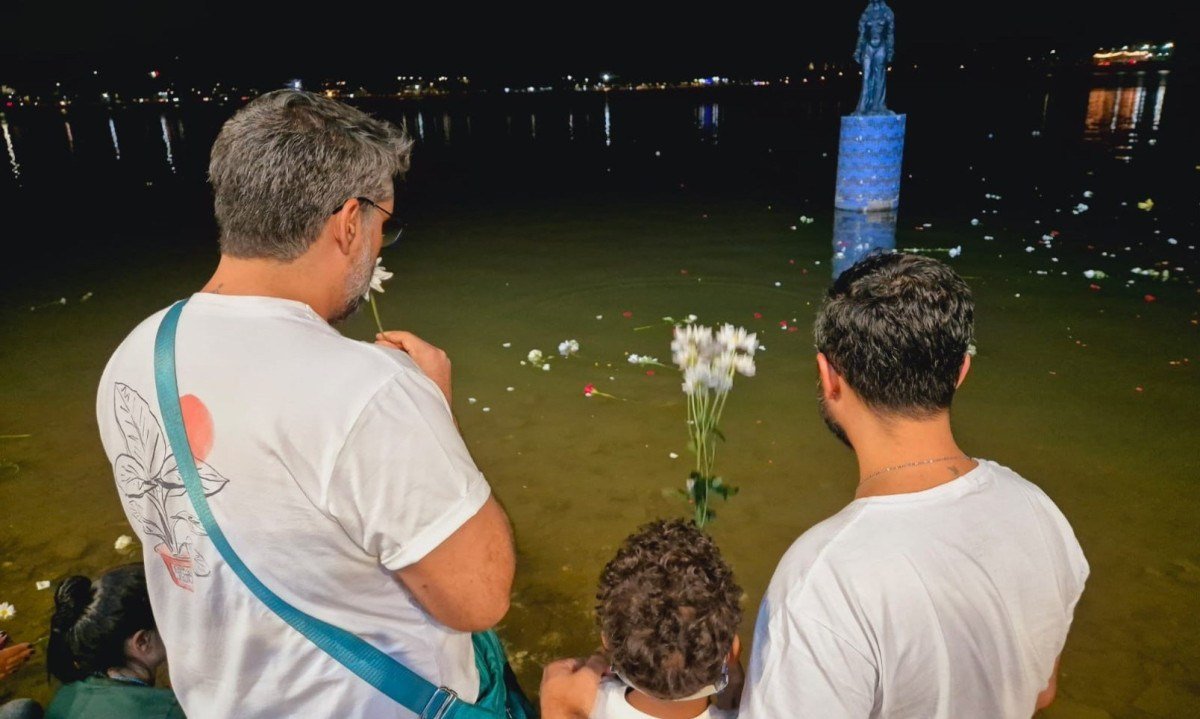 70ª Festa de Iemanjá enche a orla da Pampulha de batuques, oferendas e celebrações à Rainha do Mar-Jair Amaral/EM/D.A Press