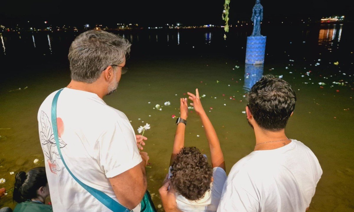 70ª Festa de Iemanjá enche a orla da Pampulha de batuques, oferendas e celebrações à Rainha do Mar-Jair Amaral/EM/D.A Press