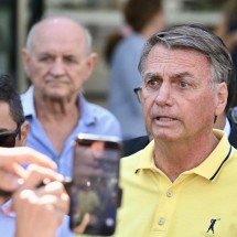 Defesa de Bolsonaro diz que relatório da PF é 'peça política' -  AFP