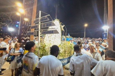 70&ordf; Festa de Iemanj&aacute; enche a orla da Pampulha de batuques, oferendas e celebra&ccedil;&otilde;es &agrave; Rainha do Mar -  (crédito: Jair Amaral/EM/D.A Press)