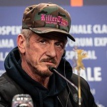 Sean Penn, aos 65 anos, desfila arte, rebeldia e consciência entre o cinema e o mundo real - wikimedia commons Harald Krichel 