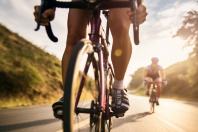Ciclismo é uma ferramenta altamente eficaz para quem quer não só controlar o peso, mas prevenir doenças -  (crédito: Freepik)