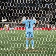 Atuações do Fluminense contra o América-COL: Recorde de Fábio e grande jogo de Canobbio - Marina Garcia/Fluminense