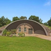 Mansão em forma de 'toca de Hobbit' está à venda em Los Angeles -  Divulgação CWTAR/Realtor