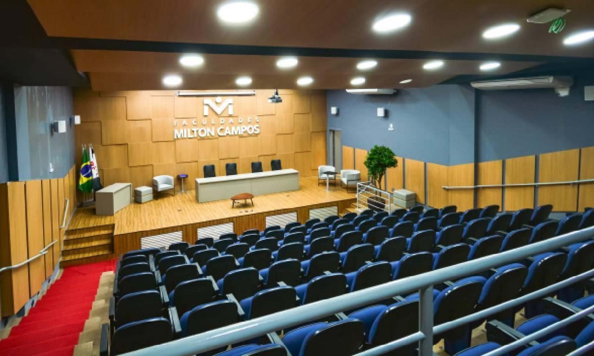 Faculdade Milton Campos