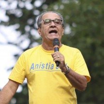 Áudios mostram Bolsonaro e Malafaia discutindo discurso pós-tarifaço