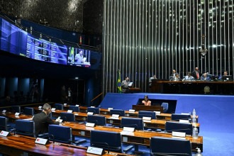 Comissão aprova texto do novo Código Eleitoral e ressuscita voto impresso