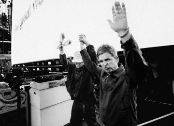 A banda Oasis est&aacute; em turn&ecirc; pela primeira vez ap&oacute;s se separarem h&aacute; 16 anos. -  (crédito: Reprodu&ccedil;&atilde;o/Redes Sociais)