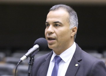 Deputado bolsonarista gasta mais de R$ 16 mil de verba pública para participar de inauguração de igreja evangélica nos Estados Unidos -  (crédito: Kayo Magalhães / Câmara dos Deputados)