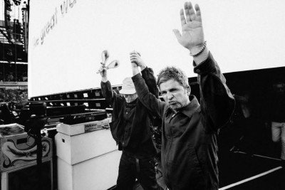 A banda Oasis est&aacute; em turn&ecirc; pela primeira vez ap&oacute;s se separarem h&aacute; 16 anos. -  (crédito: Reprodu&ccedil;&atilde;o/Redes Sociais)