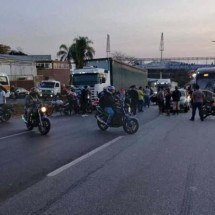 Motociclista morre em acidente com carreta no Anel Rodoviário de BH - Reprodução/Redes sociais