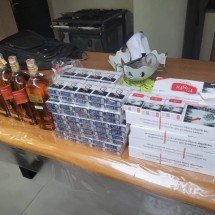 Distribuidoras são interditadas por vender bebidas falsificadas e vencidas  - Reprodução/MPMG