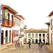 Conheça 5 cidades mineiras perfeitas para quem ama doces típicos -  Jaime Costa/Flickr. Passatempo 30/12. Vista da cidade historica Diamantina . 