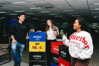 Empresa de bebidas abre inscrições para programas de trainee e estágio 2026