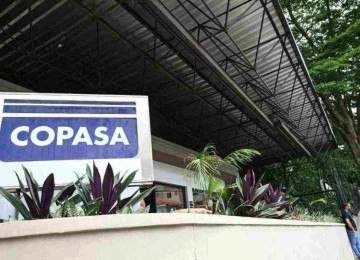 Copasa afirma que água distribuída em Belo Horizonte e municípios da Região Metropolitana está dentro dos padrões de potabilidade -  (crédito: Leandro Couri/EM/D.A Press)
