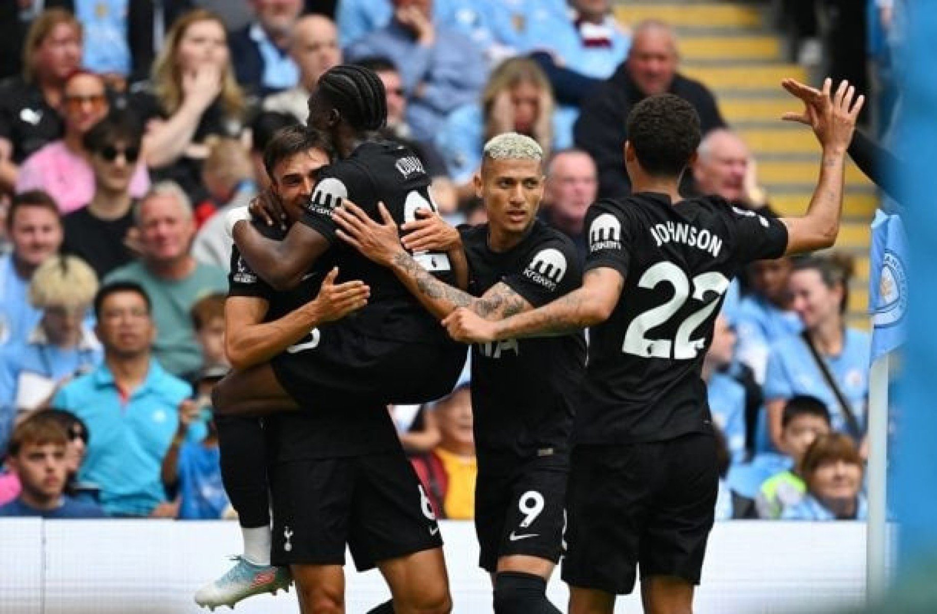 Richarlison, garçom perfeito na vitória do Tottenham sobre o City