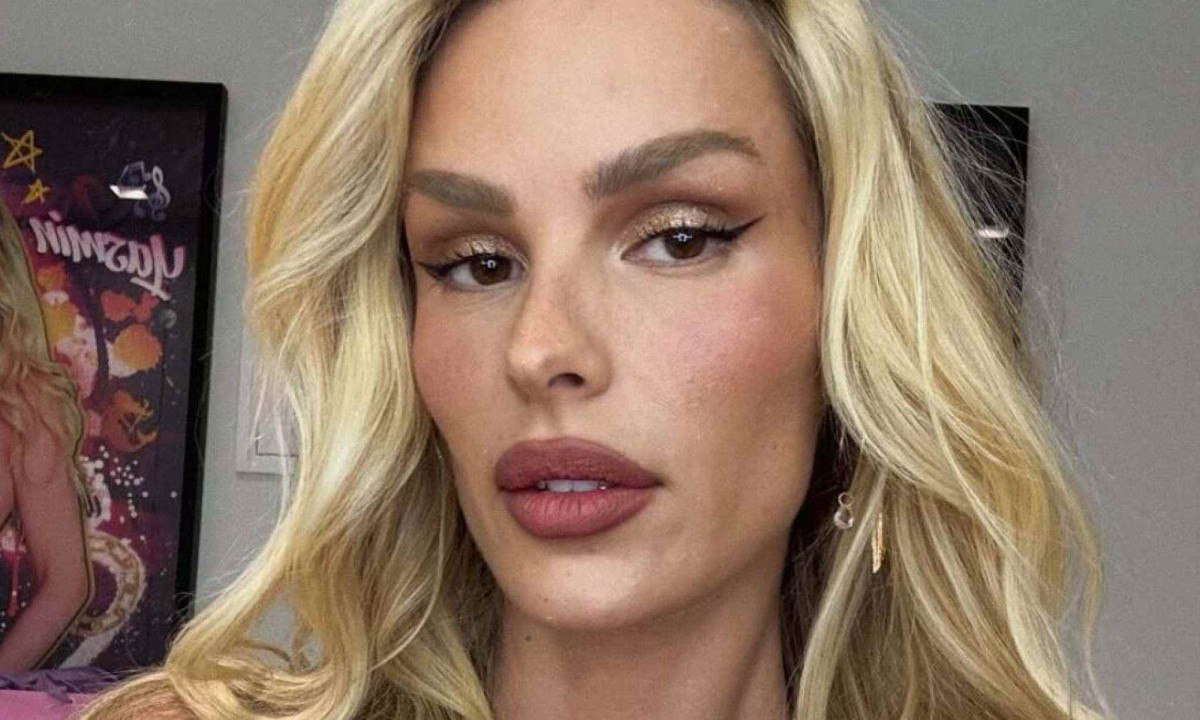 Yasmin Brunet recebeu o apoio da mãe, a ex-modelo Luiza Brunet, após vir à tona seu relacionamento com Daniel Vorcaro - (crédito: Observatório dos Famosos)