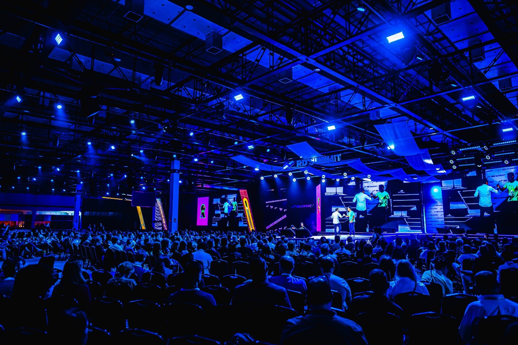 RD Summit anuncia Palco Diálogos com painéis e podcasts -  Caio_Graca