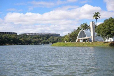 A operação foi fruto de investigações sobre crimes ambientais relacionados a fraudes em processos licitatórios para o tratamento das águas da Lagoa da Pampulha -  (crédito: Leandro Couri/EM/D.A. Press.Brasil – 15/5/2025)