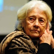 Adélia Prado lança ‘O Jardim das Oliveiras’, com 105 poemas inéditos - Alexandre Guzanshe - 28/6/2017/EM/D.A 