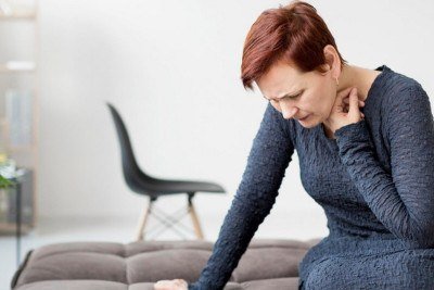 A lei estabelece que a fibromialgia deve interferir de forma significativa na realização de atividades cotidianas, como trabalho, locomoção ou autocuidado -  (crédito: Freepik)