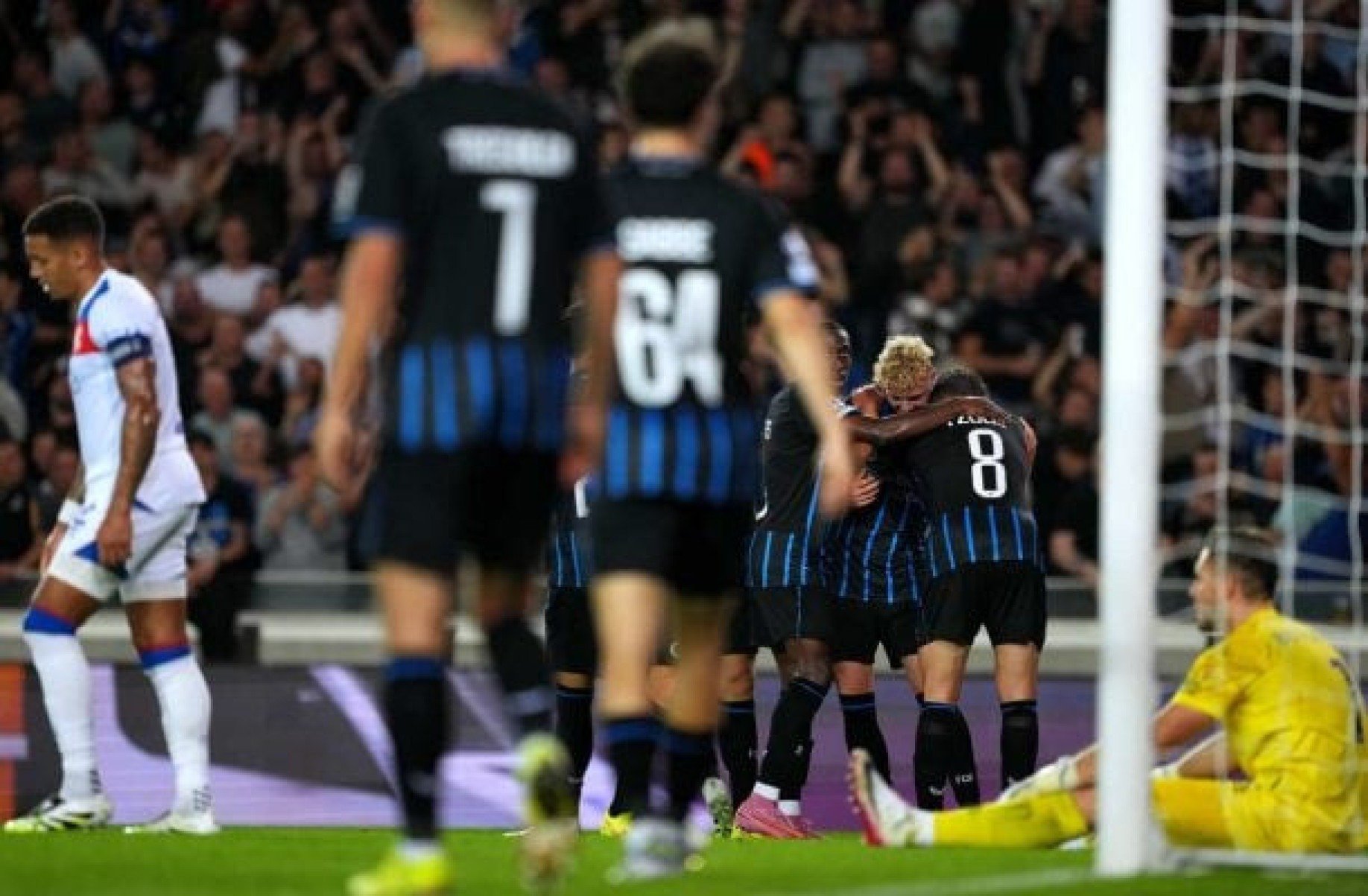Club Brugge massacra o Rangers e se garante na fase de Liga da Champions