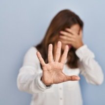 Violência contra mulheres: Justiça lenta e machista é tema de debate em BH - Reprodução/ Freepik