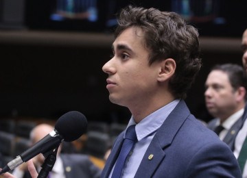 Deputado federal Nikolas Ferreira publicou um vídeo em janeiro afirmando que a maior supervisão de movimentações financeiras poderia acarretar em maior cobrança de impostos -  (crédito: Bruno Spada/Câmara dos Deputados)