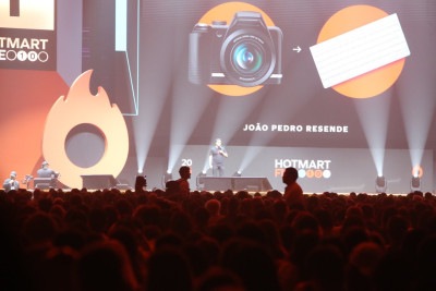 Hotmart Fire 2025 abre com painéis de IA, marketing e lançamentos -  (crédito: Edesio Ferreira/EM/DA Press)