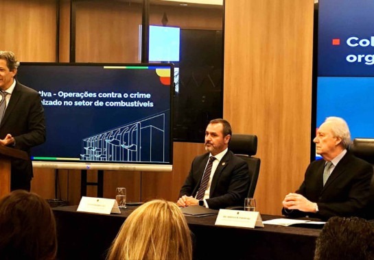 Ed Alves/CB/D.A Press